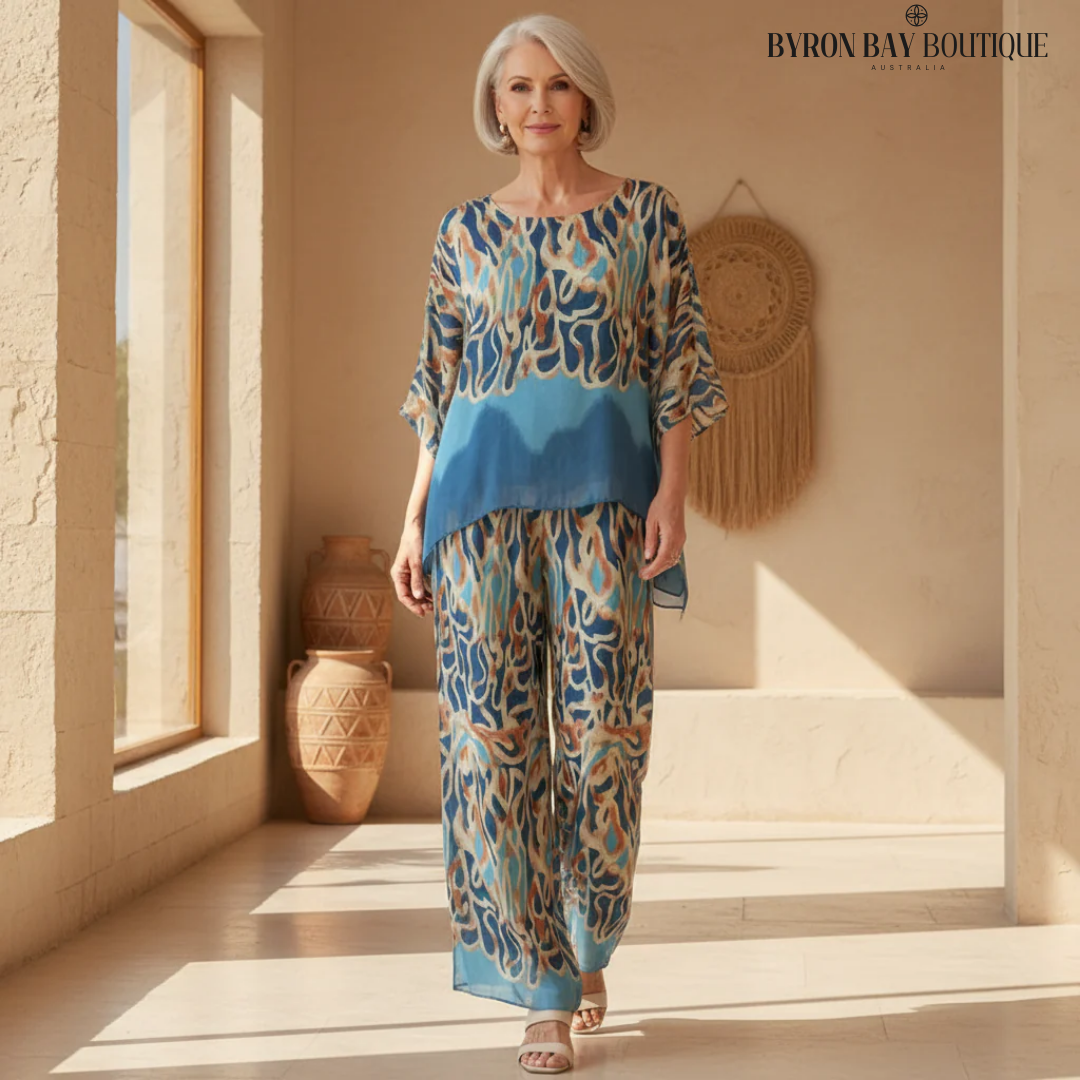 Lynette - Floating Abstract Ensemble