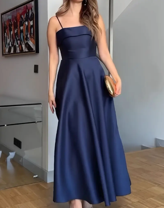 Robe Midi Femme – Élégante Encolure Carrée, Coupe A-Line et Style Chic
