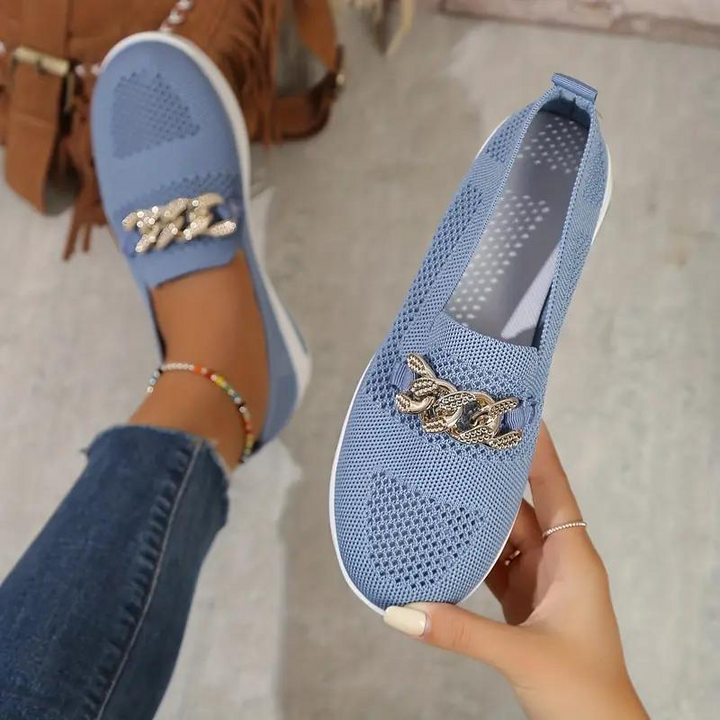 Baskets slip on femme avec détail chaîne – Chic & Confort