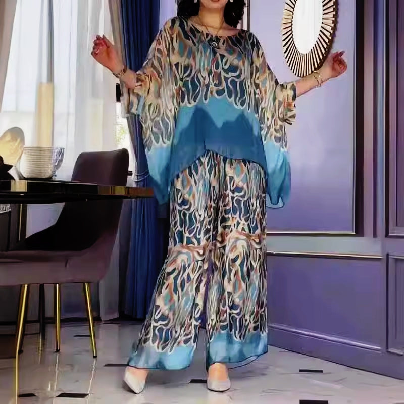 Lynette - Floating Abstract Ensemble