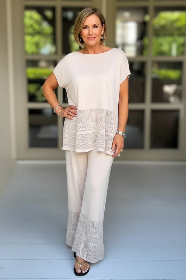 Elodie - Ensemble Classique et Confortable