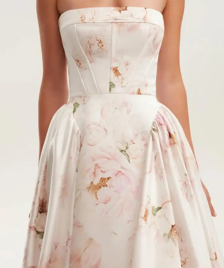 Robe Maxi Sans Bretelles Imprimée pour Femmes – Style Printanier Épuré