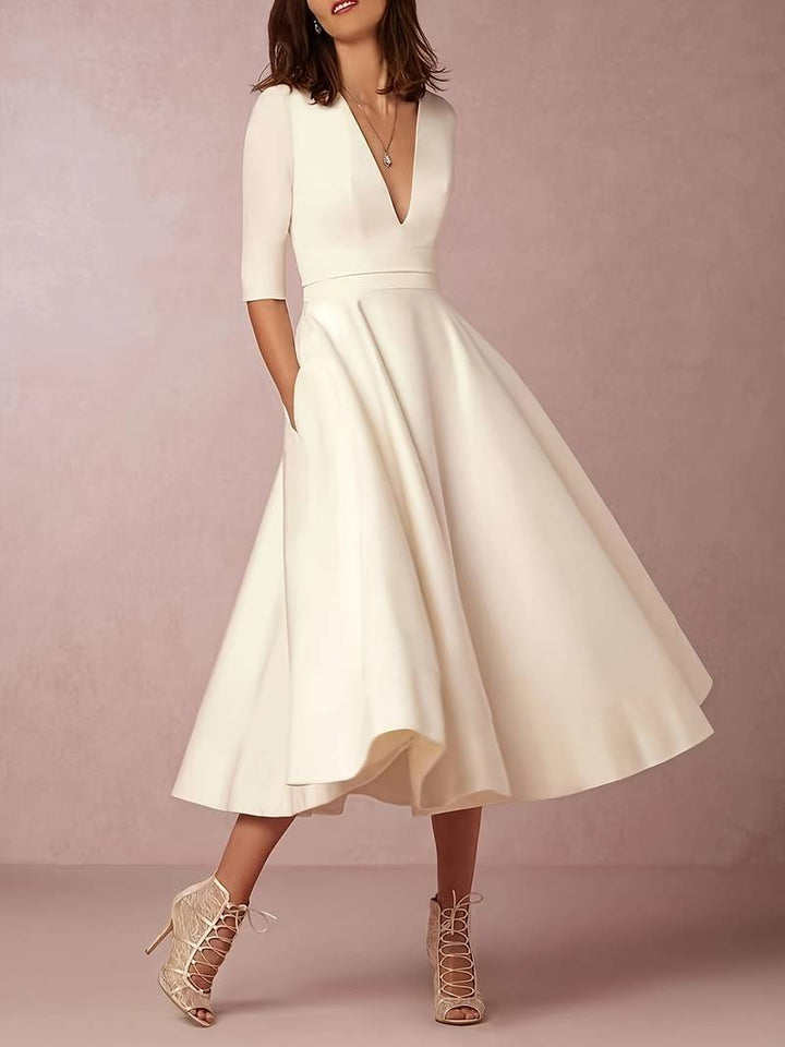 Robe de Mariage Femme Col V – Élégante, Flatteuse et Confortable pour les Célébrations Estivales